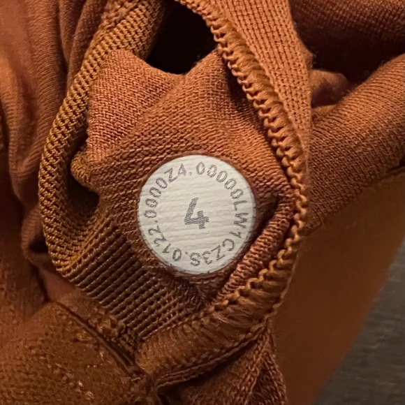 Lululemon Align high neck tank top - Picture 5 of 5